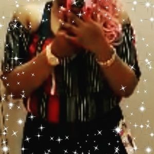 Meet your Posher, Latasha